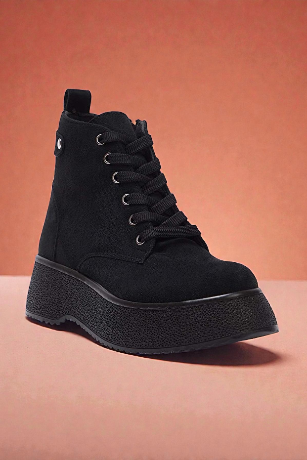 Kapadokya Serisi: Siyah Süet Fermuarlı Bağcıklı Kadın Bot