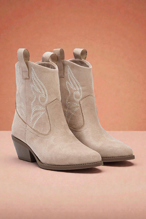 Kapadokya Serisi:  Vizon İşlemeli Kadın Kovboy Bot