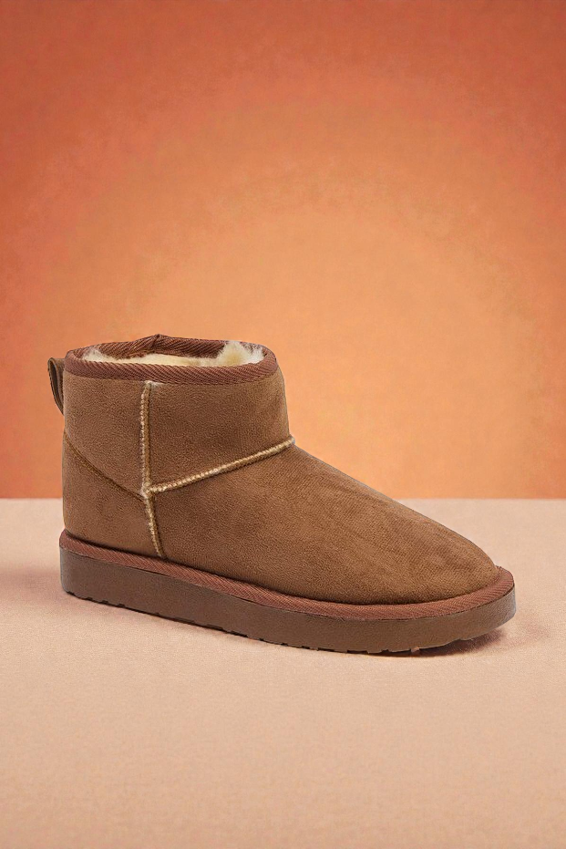 Kapadokya Serisi: Winter Reverie – Taba Kürklü Platform Kadın Bot