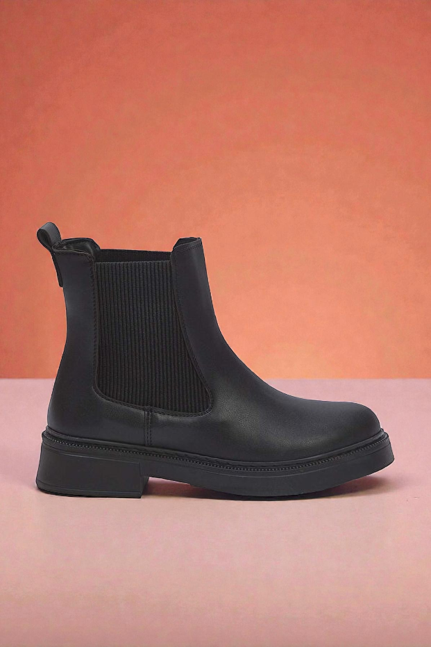 Kapadokya Serisi:  Chelsea – Siyah Lastikli Chelsea Kadın Bot