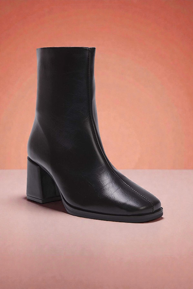 Kapadokya Serisi: Siyah Blok Topuklu Kadın Bot