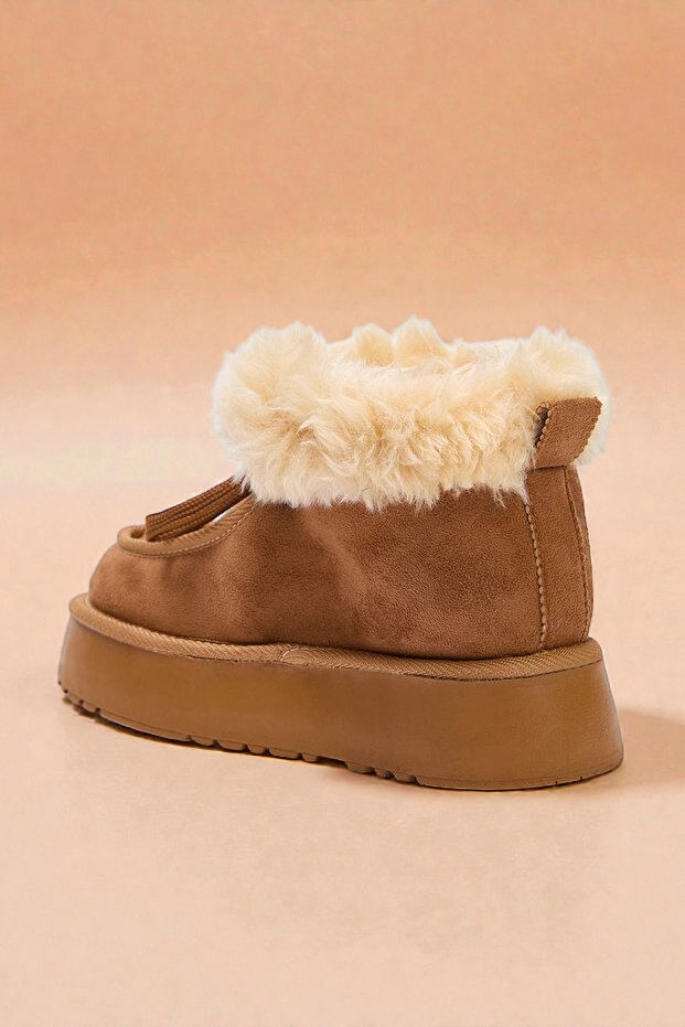 Kapadokya Serisi: Taba Kürklü Bağcık Detaylı Kadın Bot