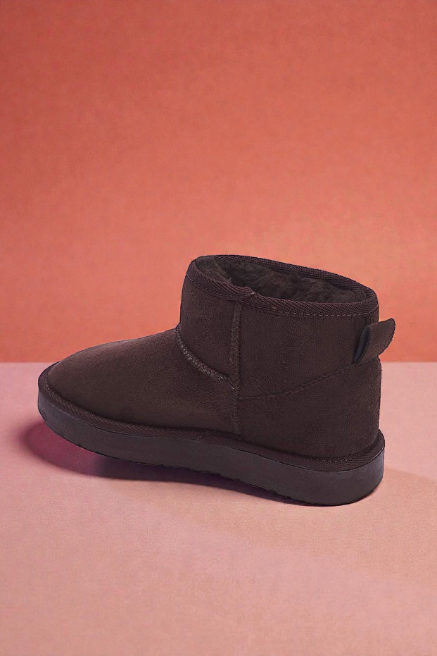 Kapadokya Serisi: Koyu Kahverengi Kürklü Düz Topuklu Kadın Bot