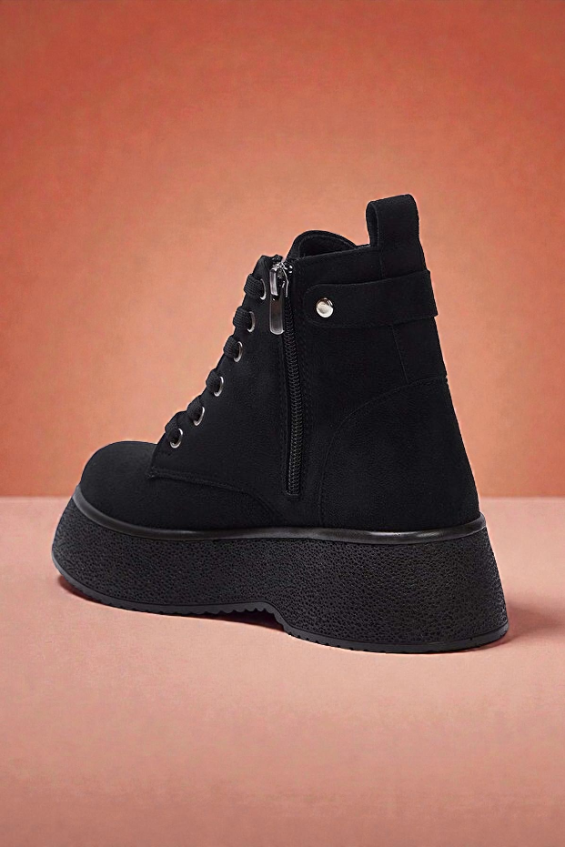 Kapadokya Serisi: Siyah Süet Fermuarlı Bağcıklı Kadın Bot