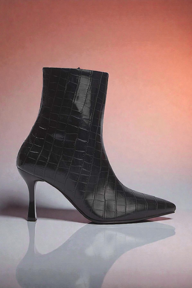 Kapadokya Serisi:  Siyah Timsah Dokulu İnce Topuklu Bot