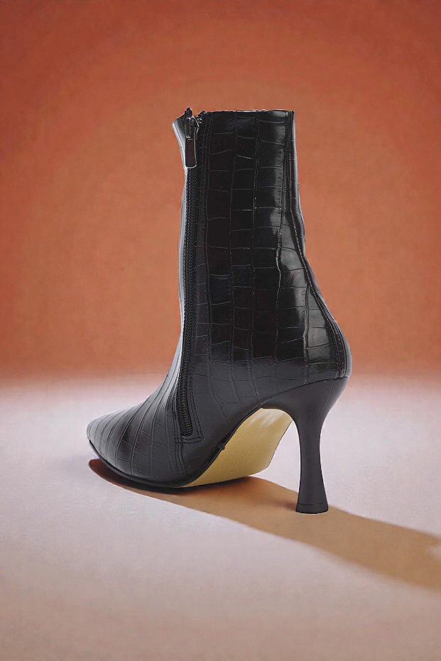 Kapadokya Serisi:  Siyah Timsah Dokulu İnce Topuklu Bot